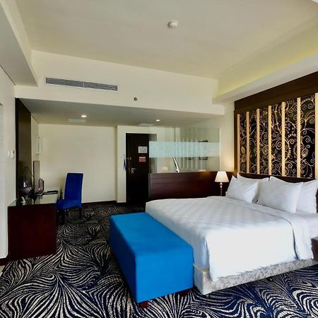 Swiss-Belhotel Silae Палу Екстер'єр фото